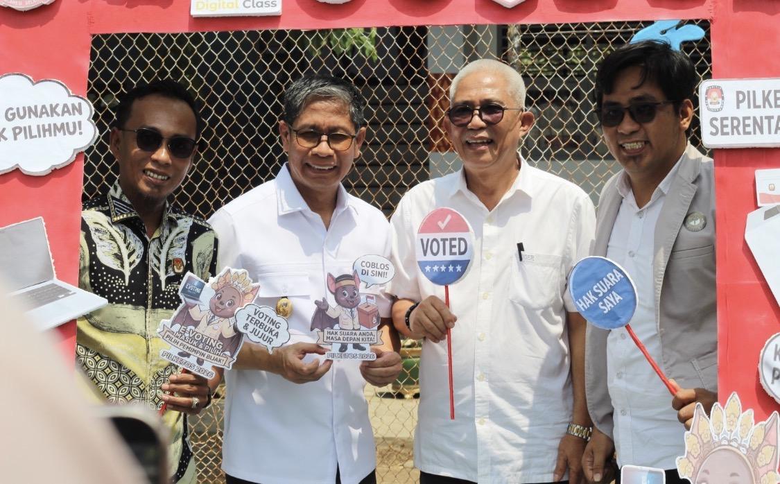Jadi Ajang Belajar Demokrasi, KPU Hingga Wabup Hadir di Pilketos SMAN 1 Soppeng